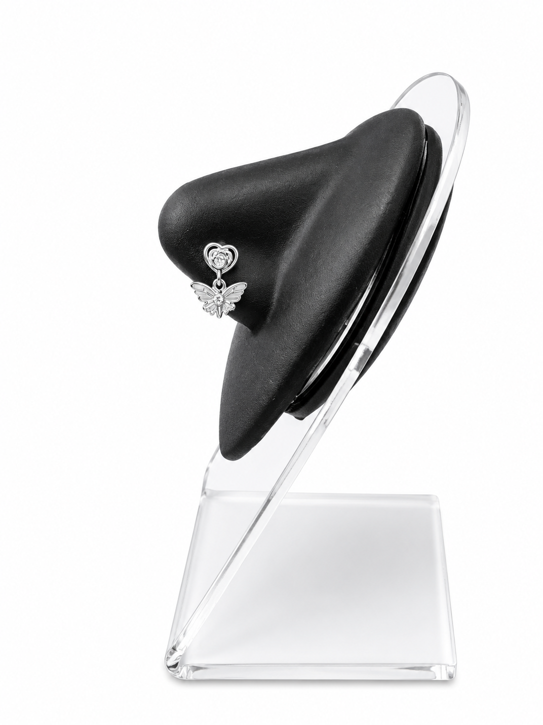 Winged-Heart Dangle Nose Piercing